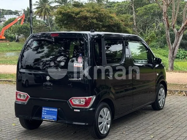 Suzuki Wagon R Fx 2025 photo 4