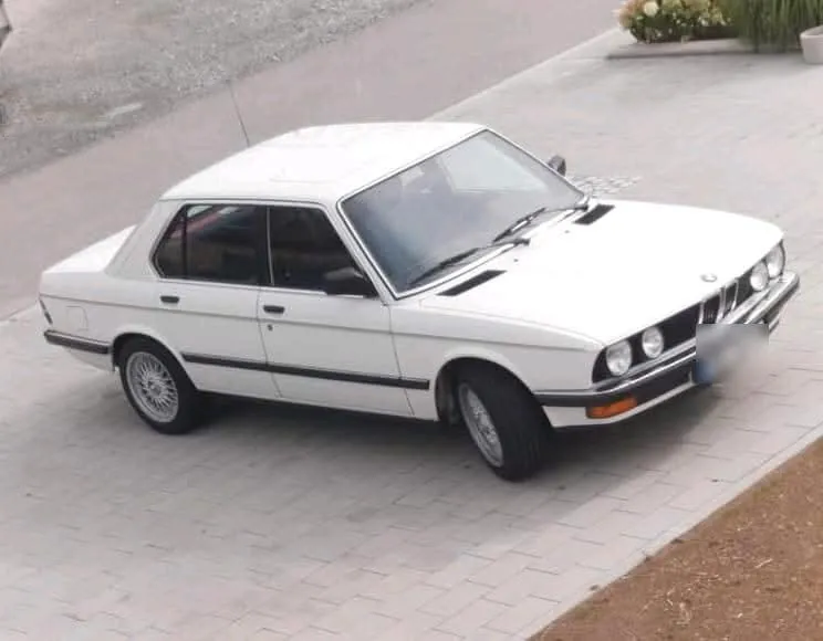 BMW E28
