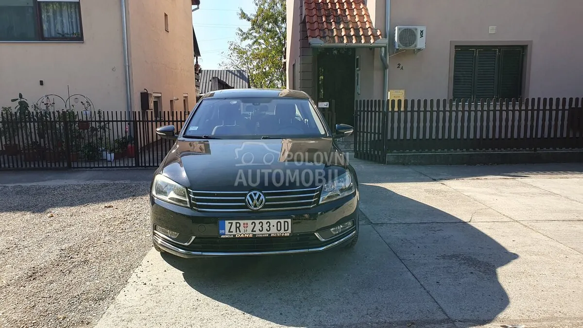 Volkswagen Passat B7 2011 photo 4