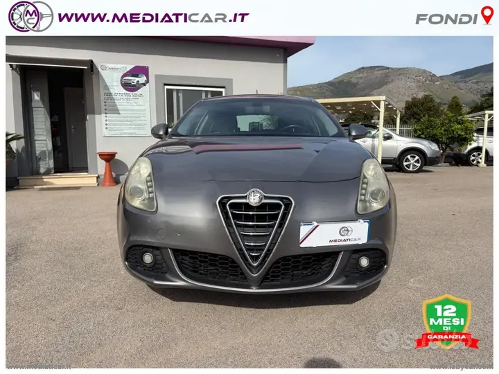 Alfa Romeo Giulietta 2011 photo 2