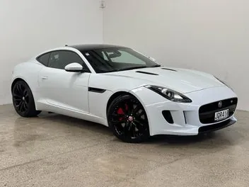 Jaguar F-Type 2016 photo 2