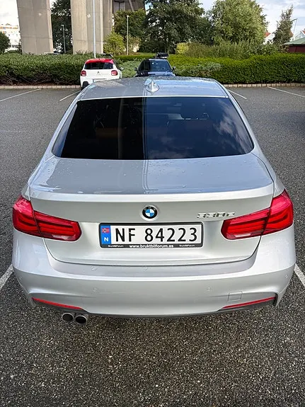 BMW 330E 2017 photo 2