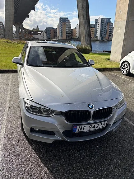 BMW 330E 2017 photo 3