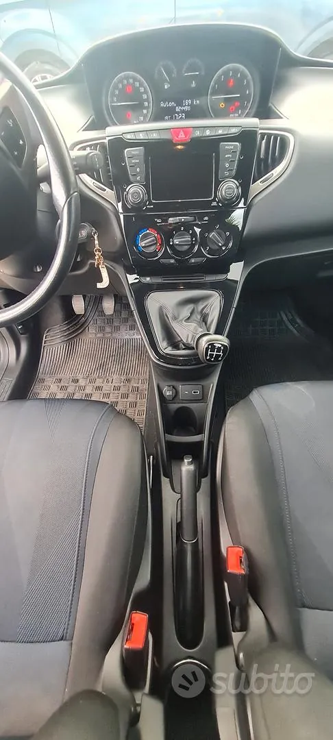 Lancia Ypsilon 2020 photo 5