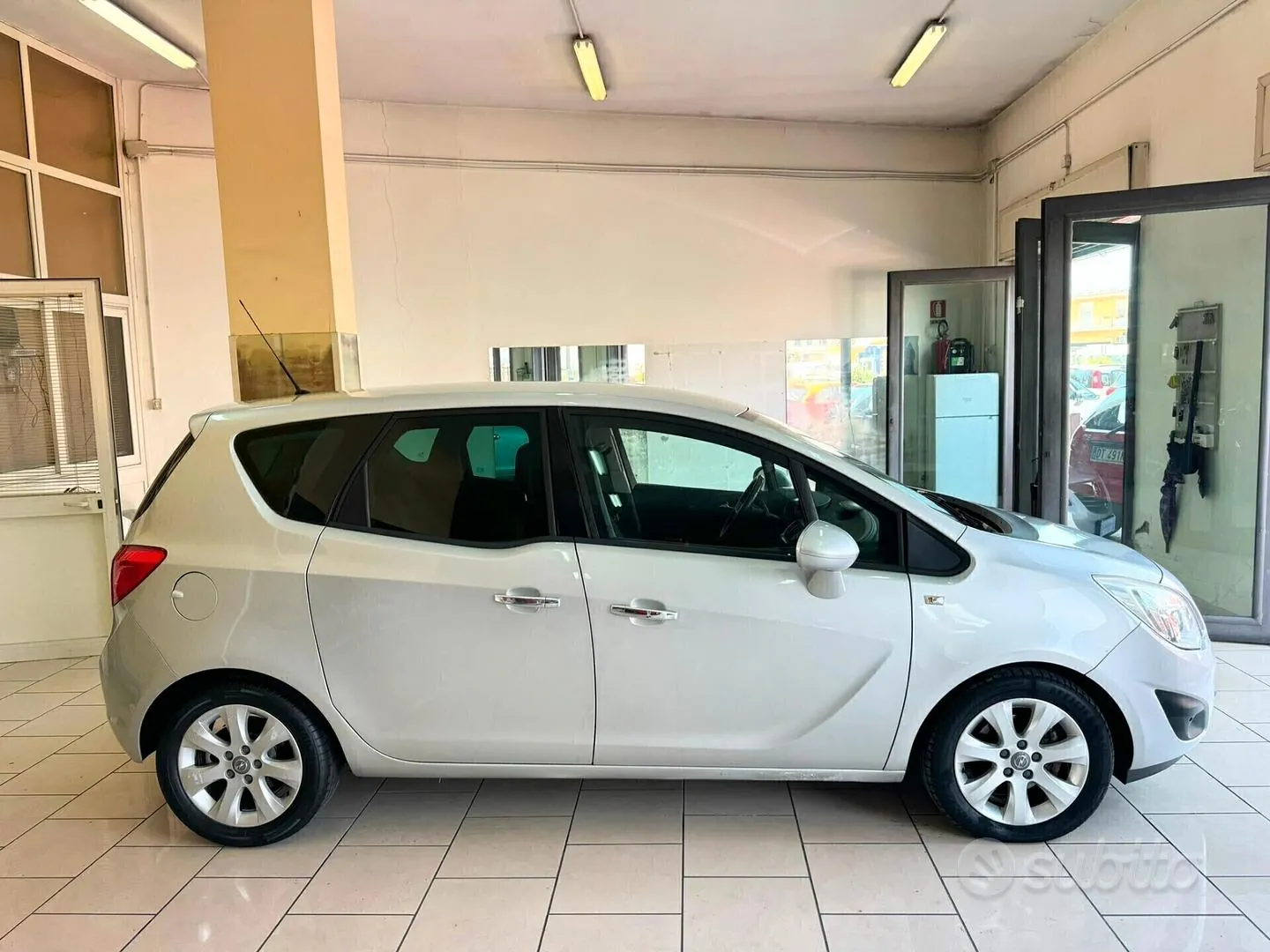 Opel Meriva 2011 photo 3