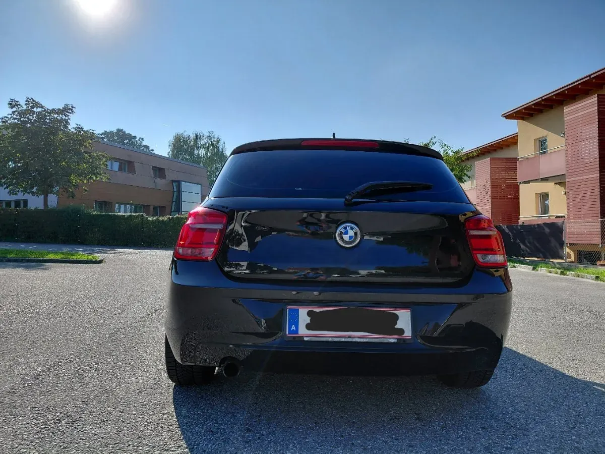 BMW 1 Series 2012 photo 2