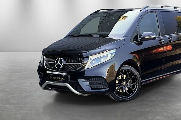 Mercedes-Benz V300 D 2020 photo 2