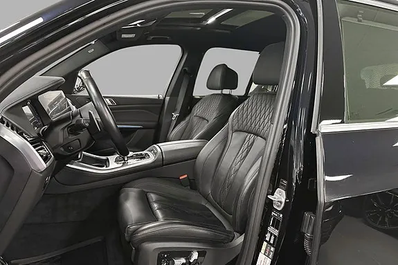 BMW X5 2021 photo 2