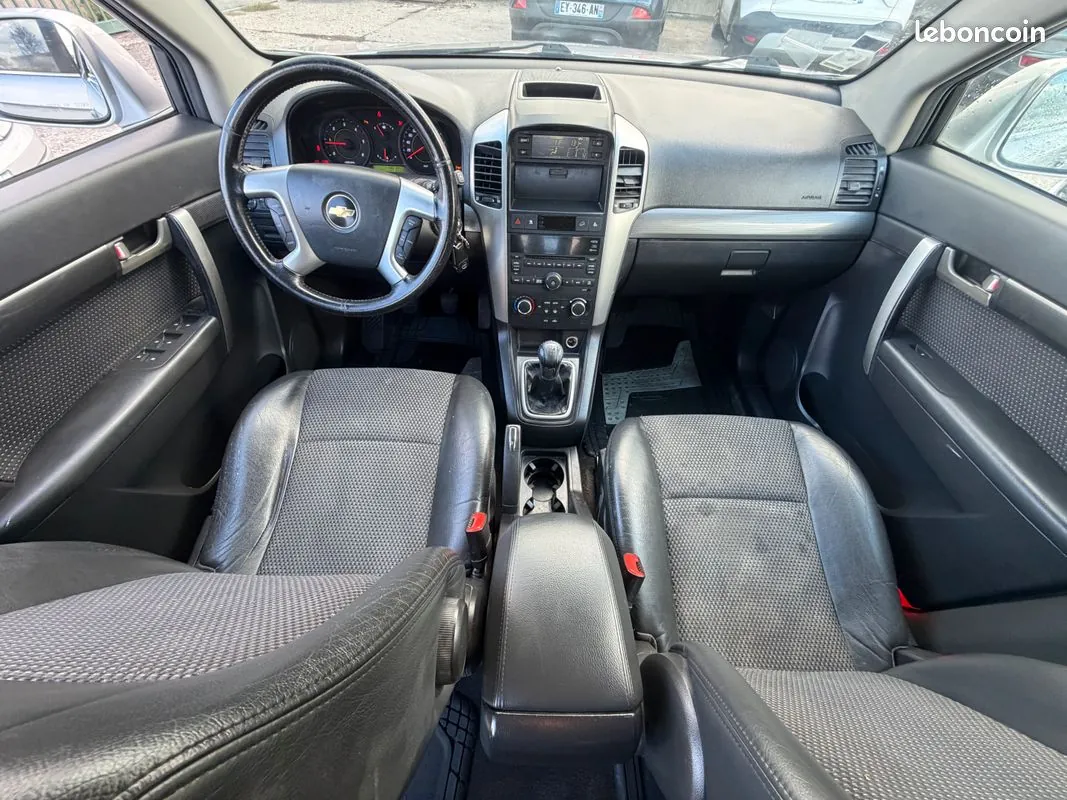Chevrolet Captiva 2010 photo 4
