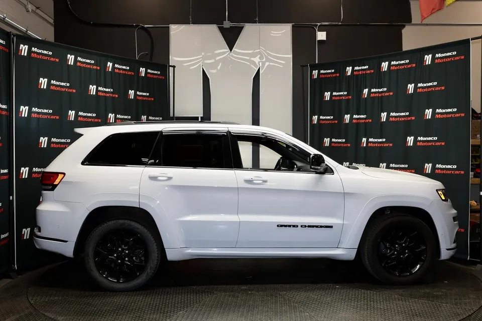Jeep Grand Cherokee 2021 photo 4