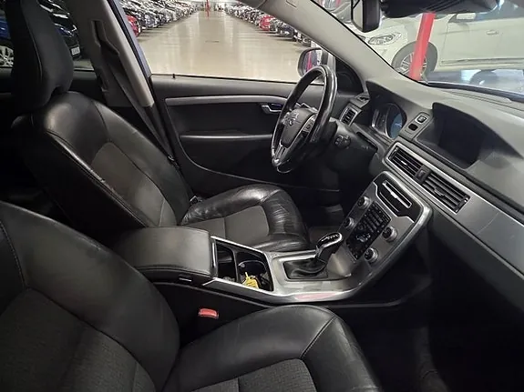 Volvo V70 2016 photo 4
