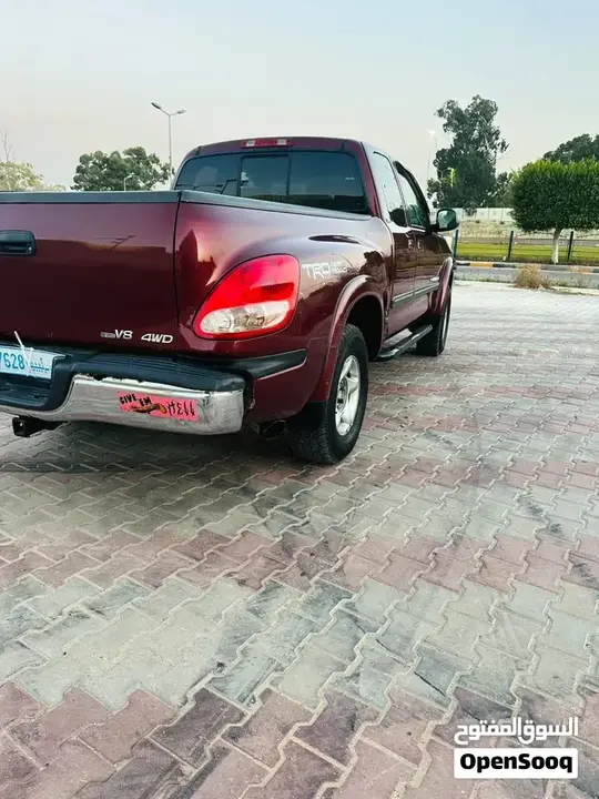 Toyota Tundra 2004 photo 2