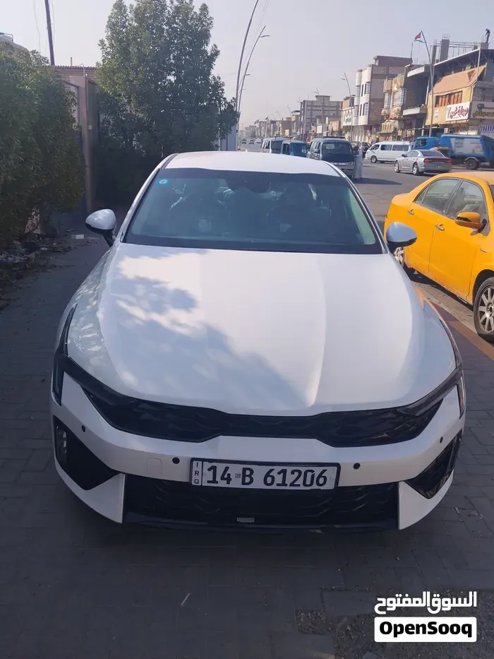 Kia K5