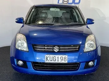 Suzuki Swift 2010 photo 3