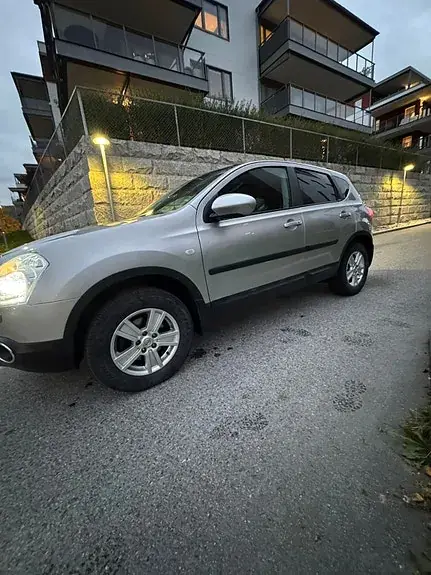 Nissan Qashqai 2009 photo 3