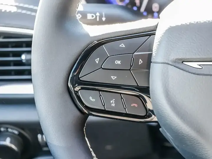 Chrysler Pacifica 2027 photo 5