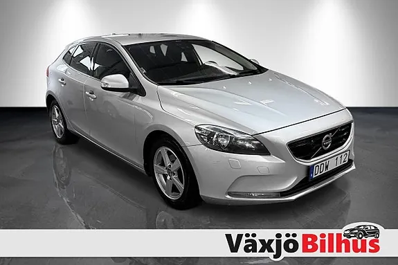 Volvo V40 2013 photo 2