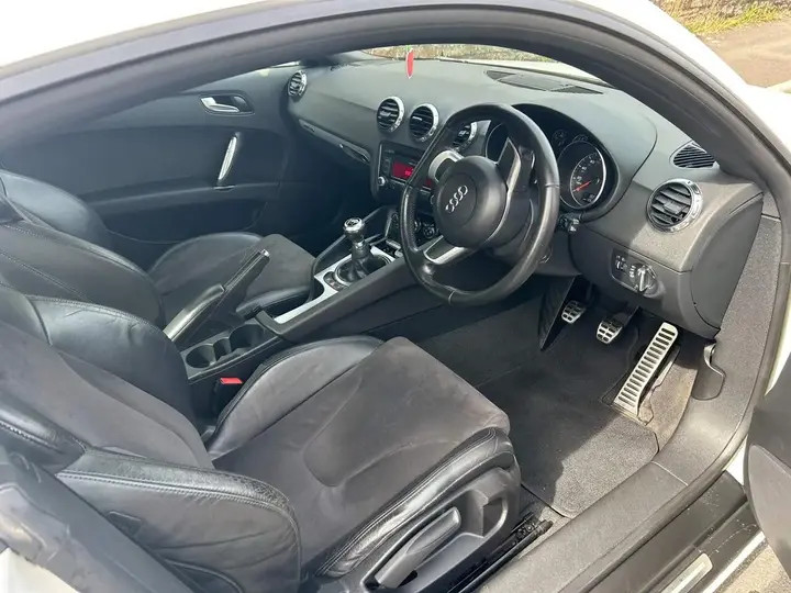Audi Tt 2009 photo 5