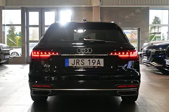 Audi A4 2022 photo 5