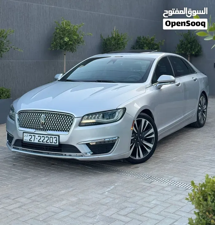 Lincoln Mkz