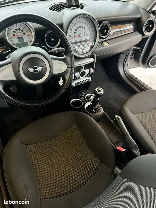 Mini Mini One 2010 photo 2