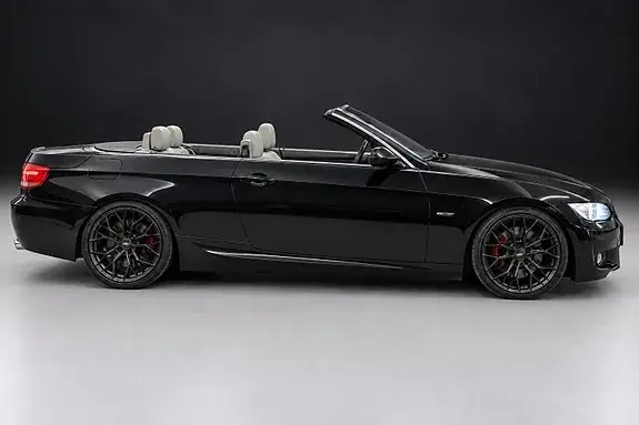 BMW 320D 2009 photo 4