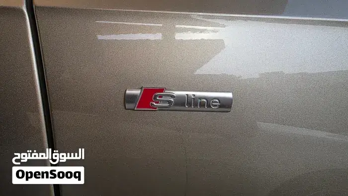 Audi Q7 2018 photo 2