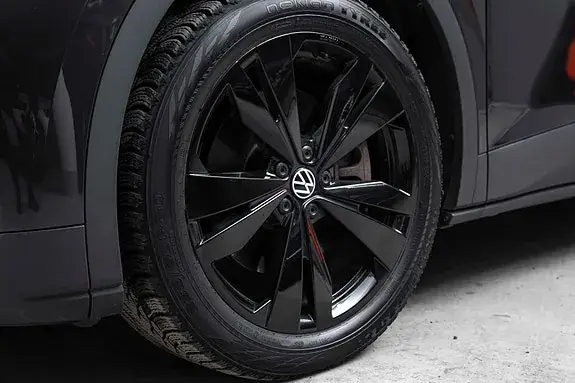 Volkswagen Id.4 2021 photo 3