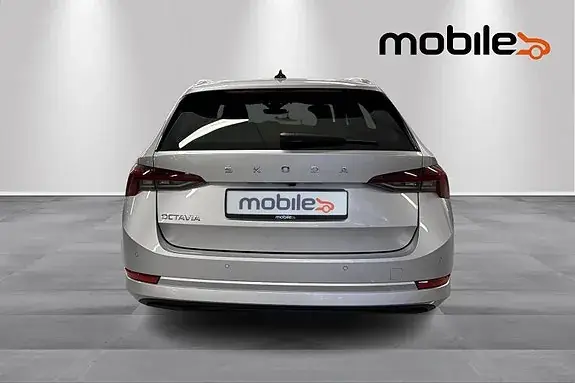 Skoda Octavia 2024 photo 4