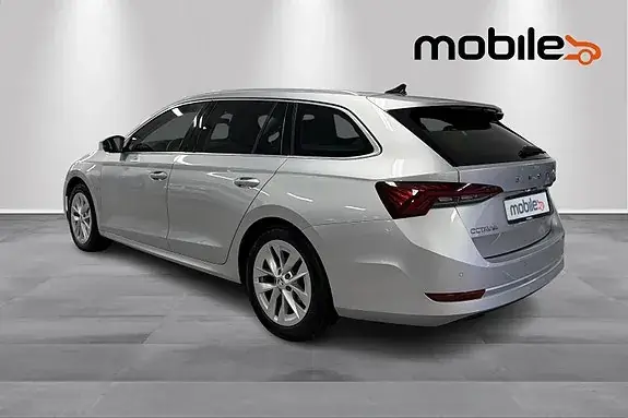 Skoda Octavia 2024 photo 5
