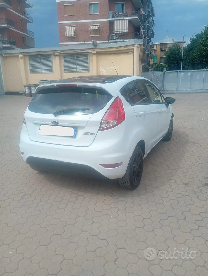 Ford Fiesta 2016 photo 3