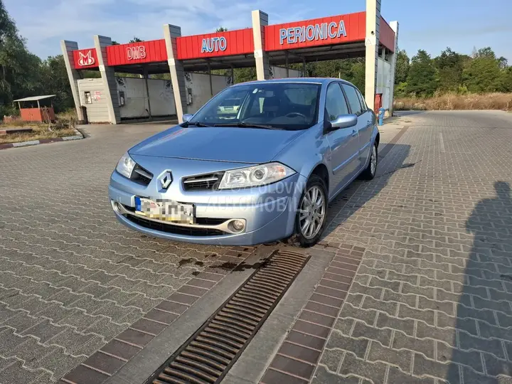 Renault Megane 2008 photo 2