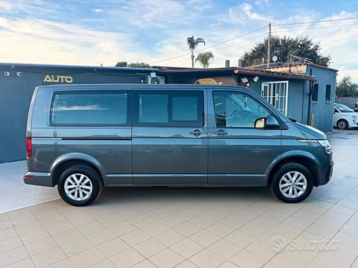 Volkswagen Caravelle 2022 photo 5