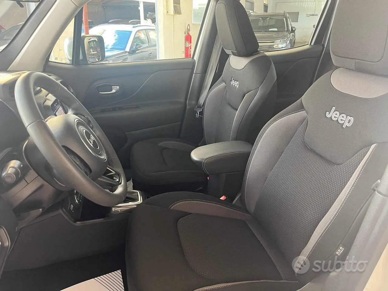 Jeep Renegade 2022 photo 4