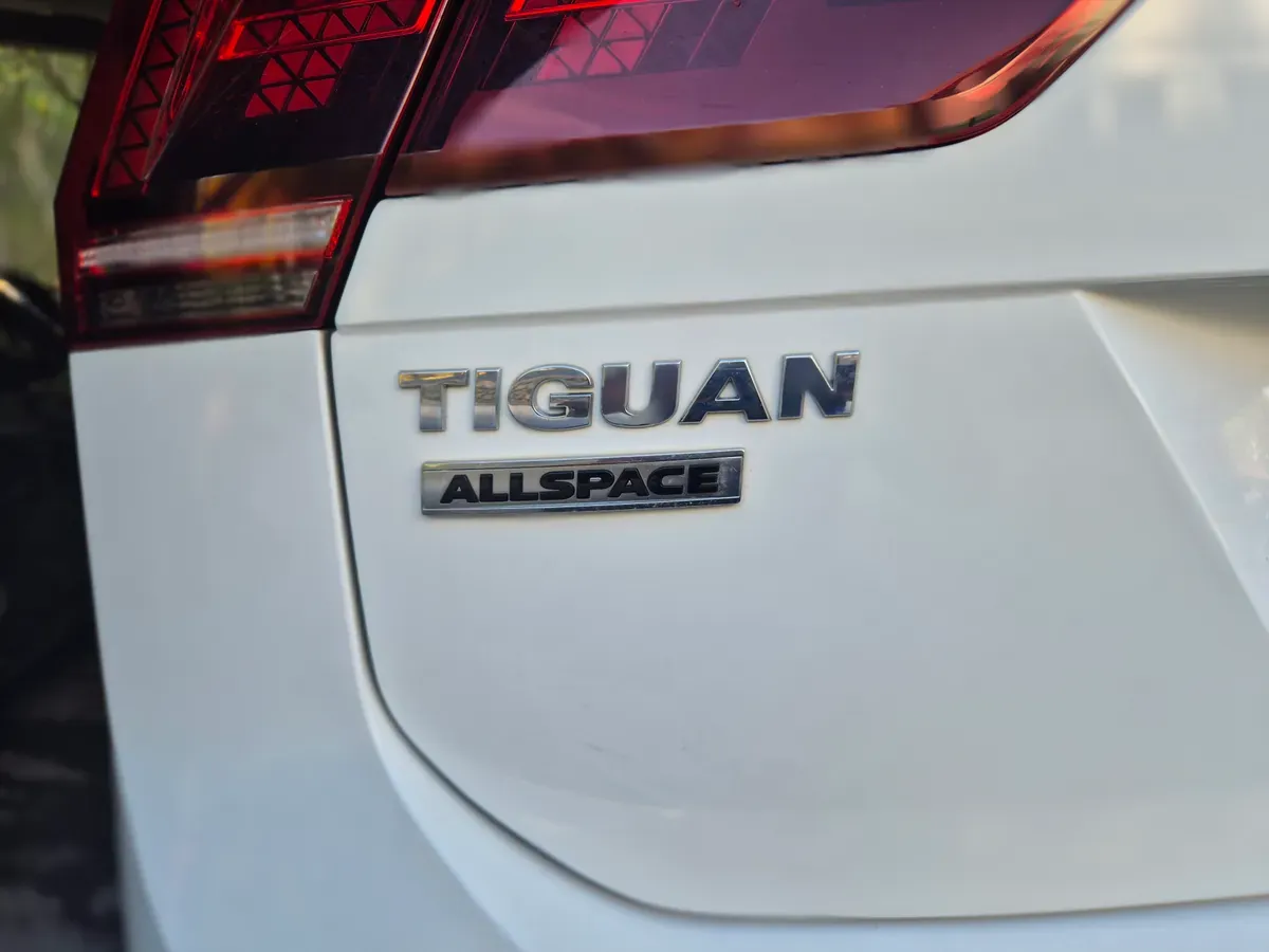 Volkswagen Tiguan 2019 photo 2