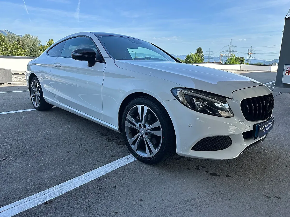 Mercedes-Benz C-Class 2016 photo 2