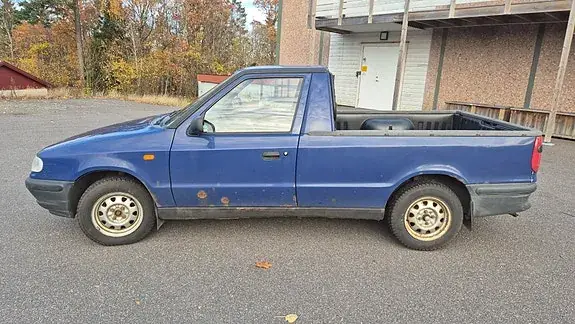 Skoda Pickup 2001 photo 2