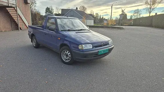 Skoda Pickup 2001 photo 4