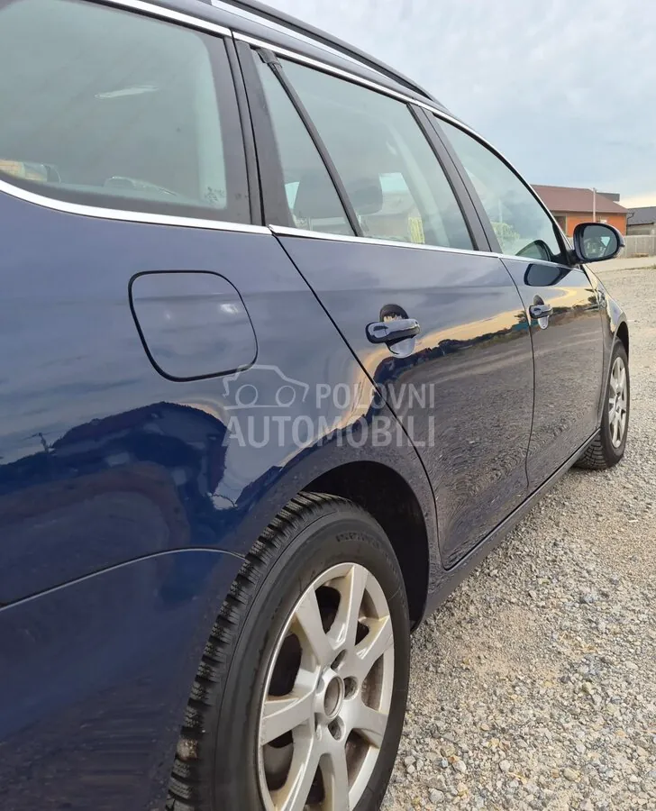 Volkswagen Golf 6 2011 photo 4