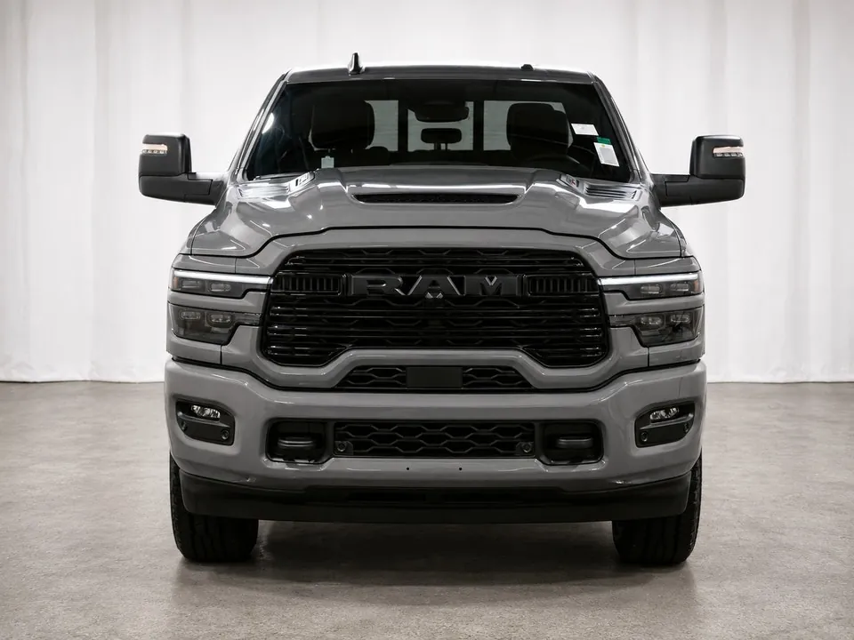 Ram 2500 Laramie 2026 photo 2