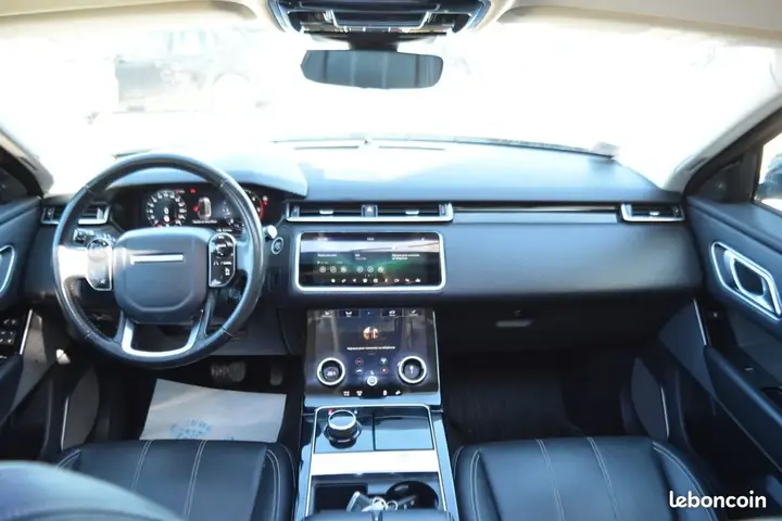 Land Rover Range Rover Velar 2017 photo 3