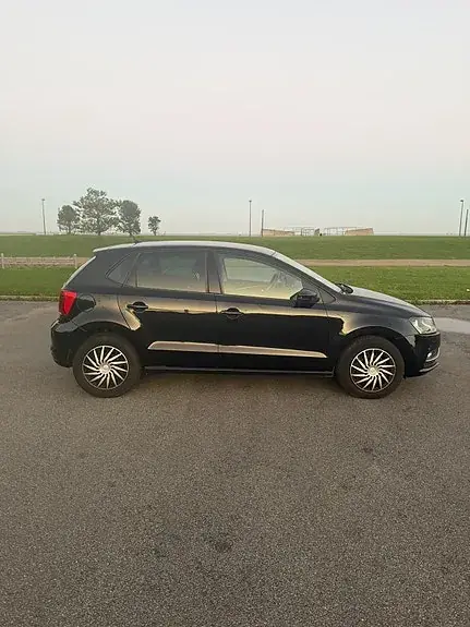 Volkswagen Polo 2016 photo 2