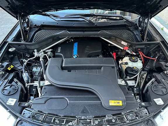 BMW X5 2018 photo 2