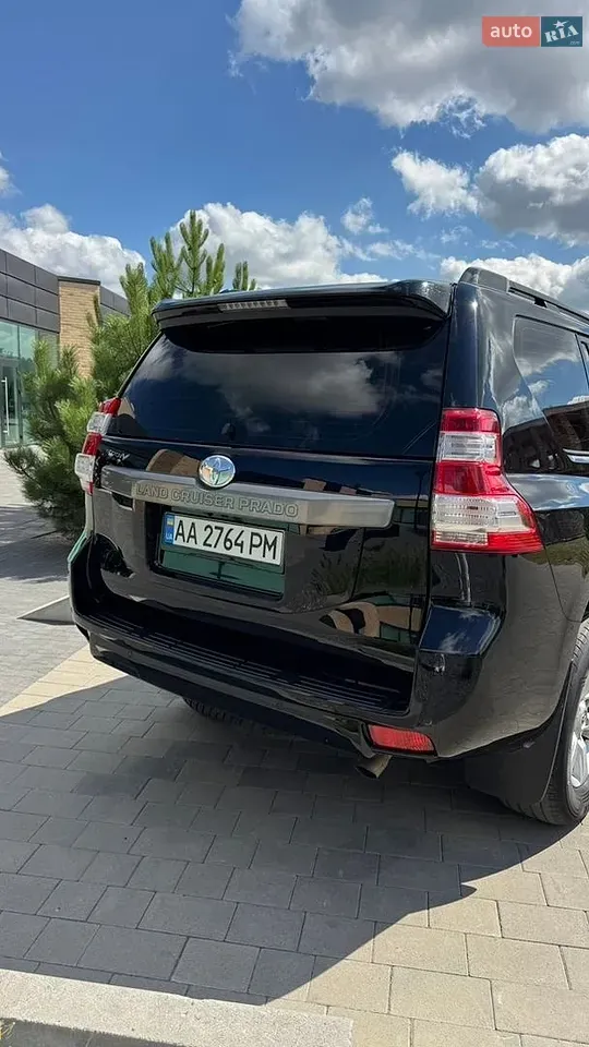 Toyota Land Cruiser Prado 2017 photo 5