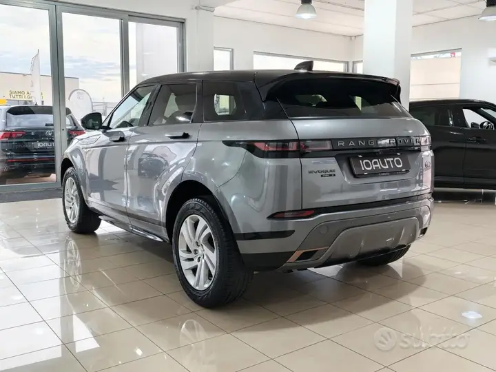 Land Rover Range Rover Evoque 2020 photo 4