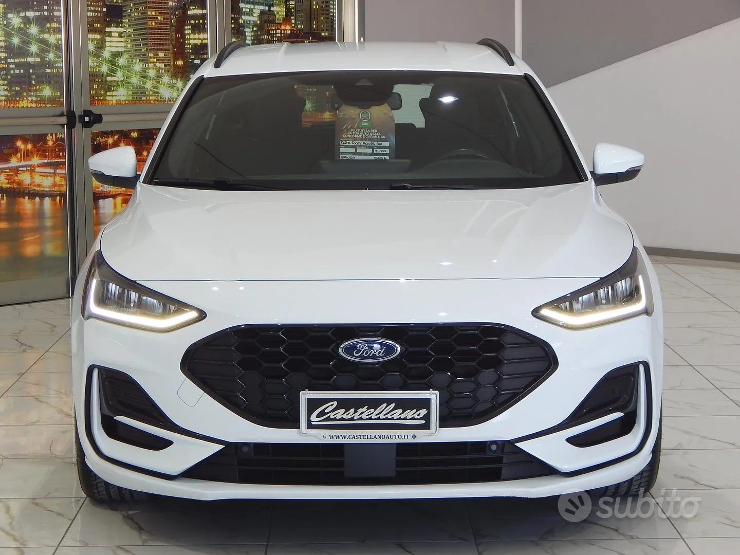 Ford Focus 2023 photo 2