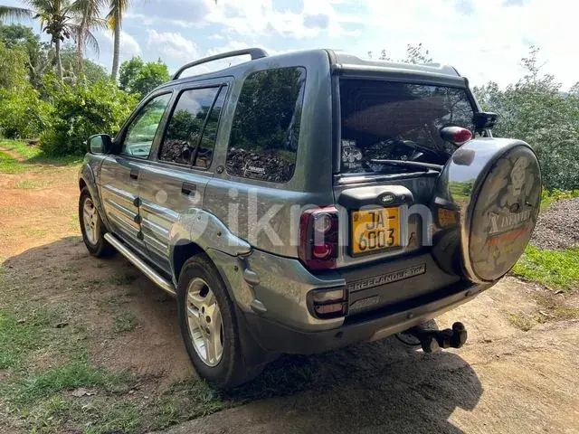 Land Rover Freelander 2004 photo 5