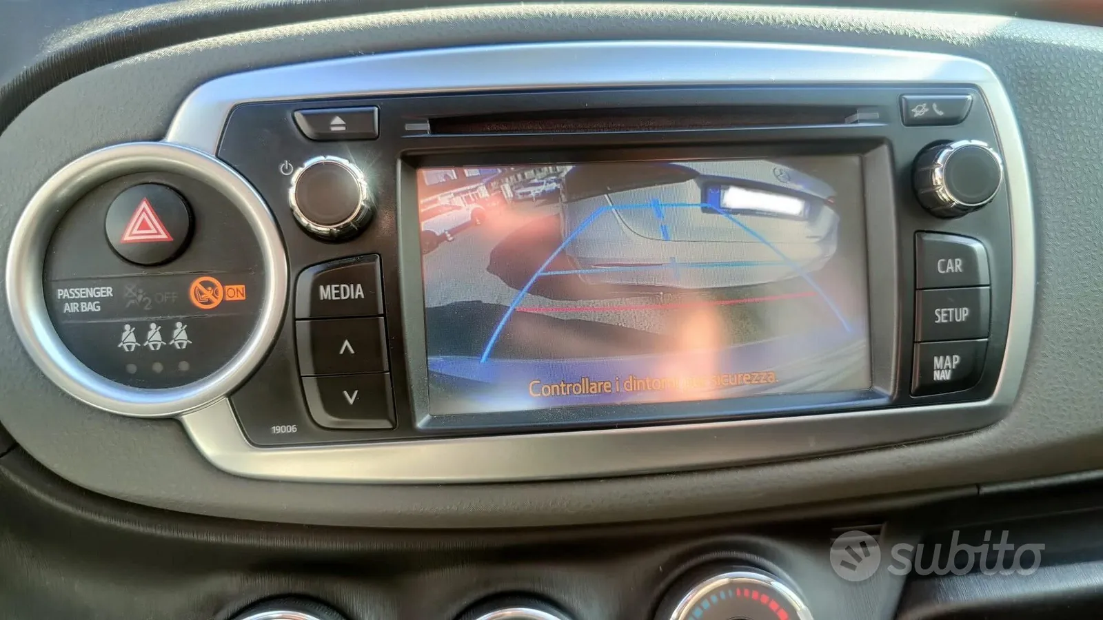 Toyota Yaris 2013 photo 4