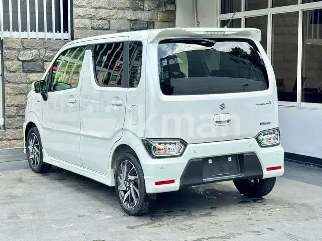 Suzuki Wagon R 2026 photo 2