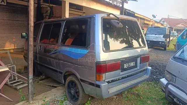 Nissan Vanette